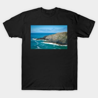 Ocean Waves & Rocky Coastline - Porthgain, Pembrokeshire T-Shirt